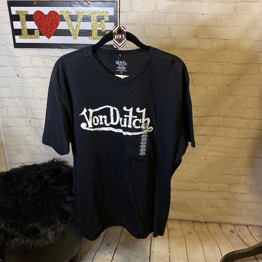 Von Dutch Black t shirt NWT